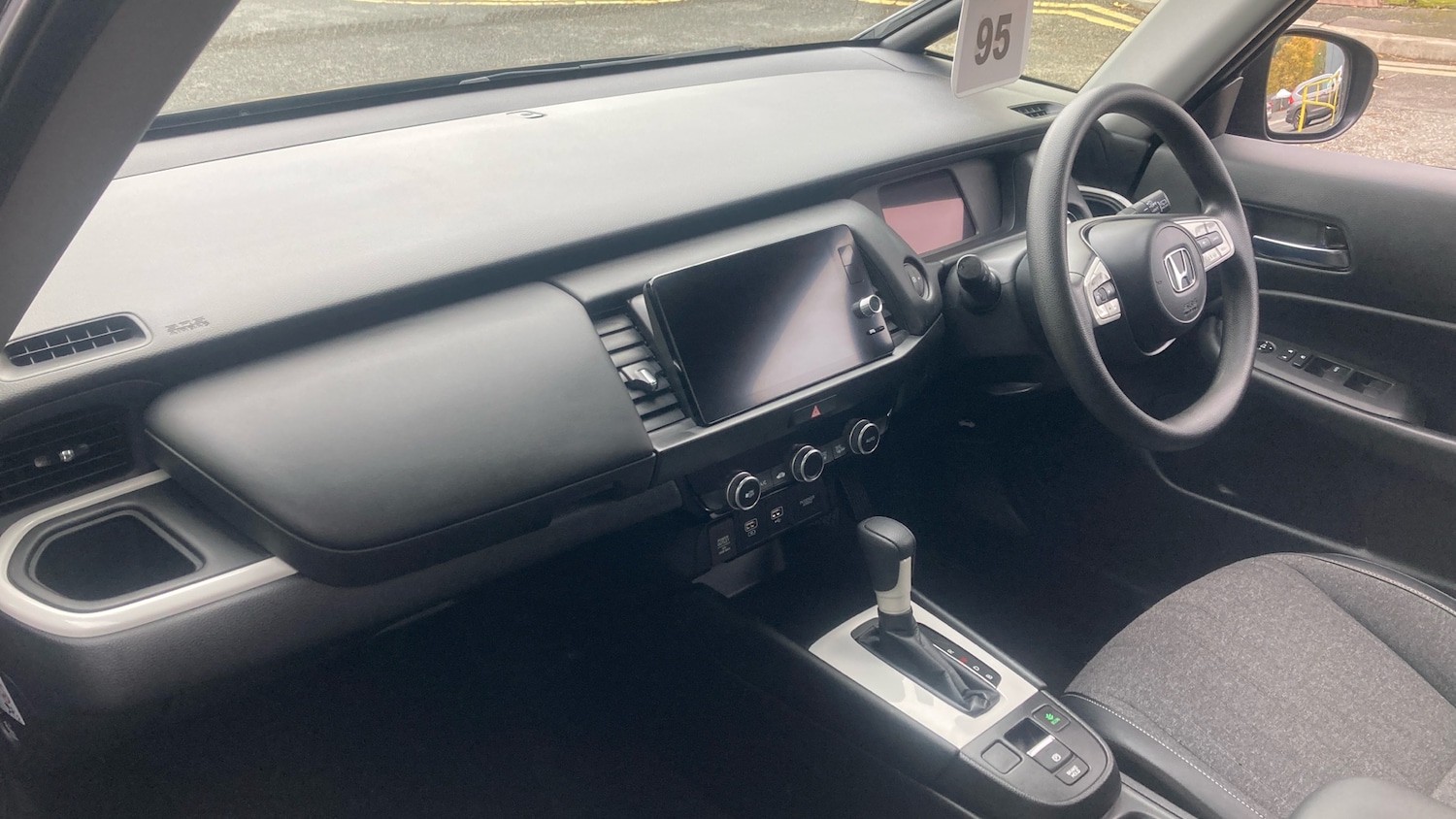 Used Honda Jazz 2022 for sale - 76480191: Photo 2