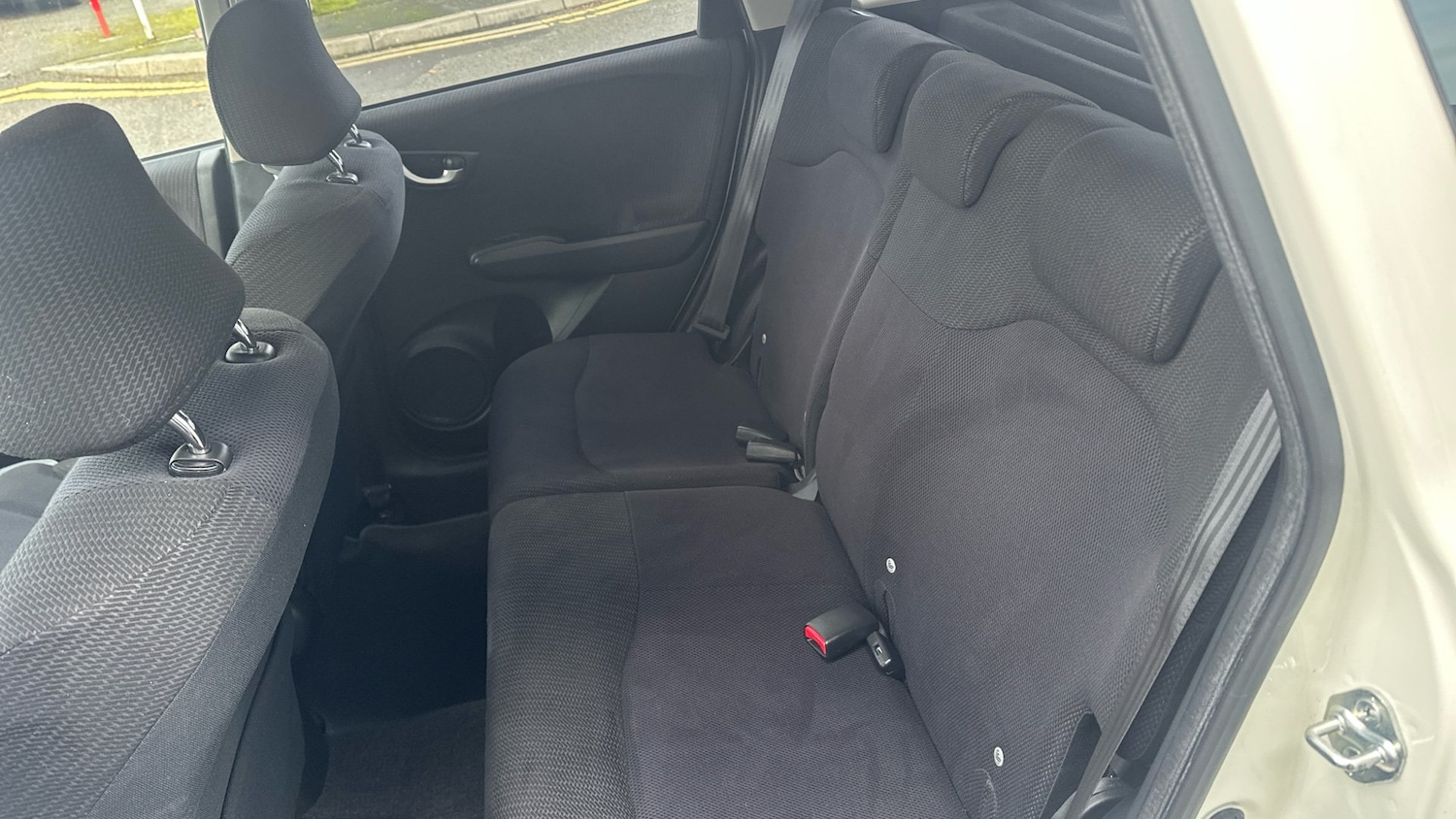 Used Honda Jazz 2014 for sale - 77038765: Photo 16