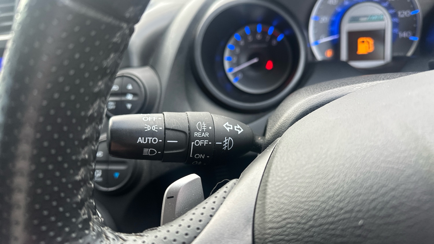 Used Honda Jazz 2014 for sale - 77038765: Photo 24