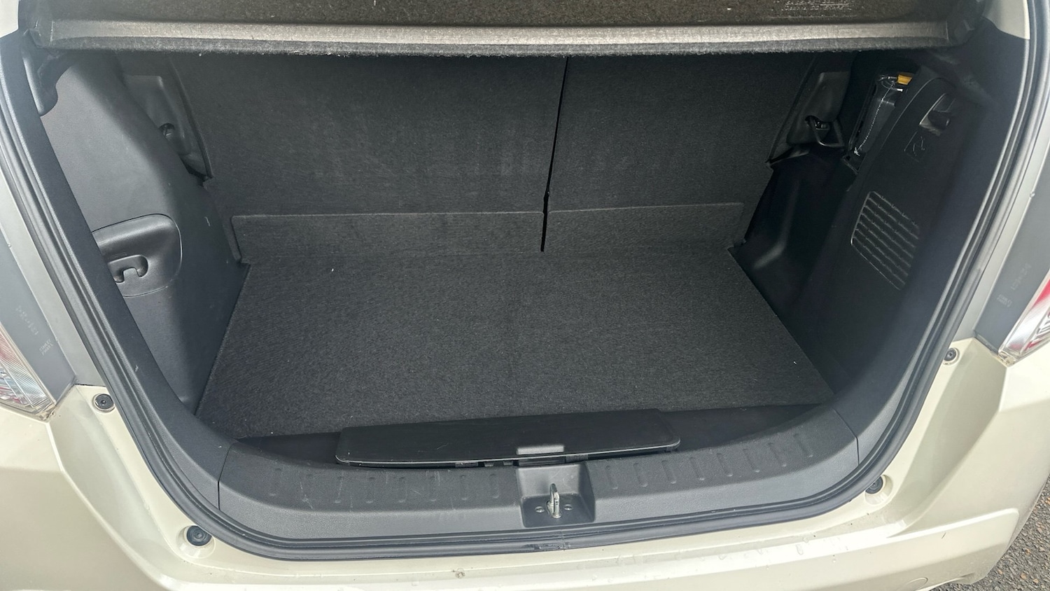 Used Honda Jazz 2014 for sale - 77038765: Photo 39