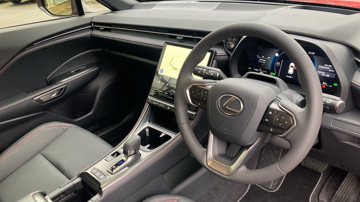 Used Lexus LBX 2025 for sale - 76963191: Photo 11