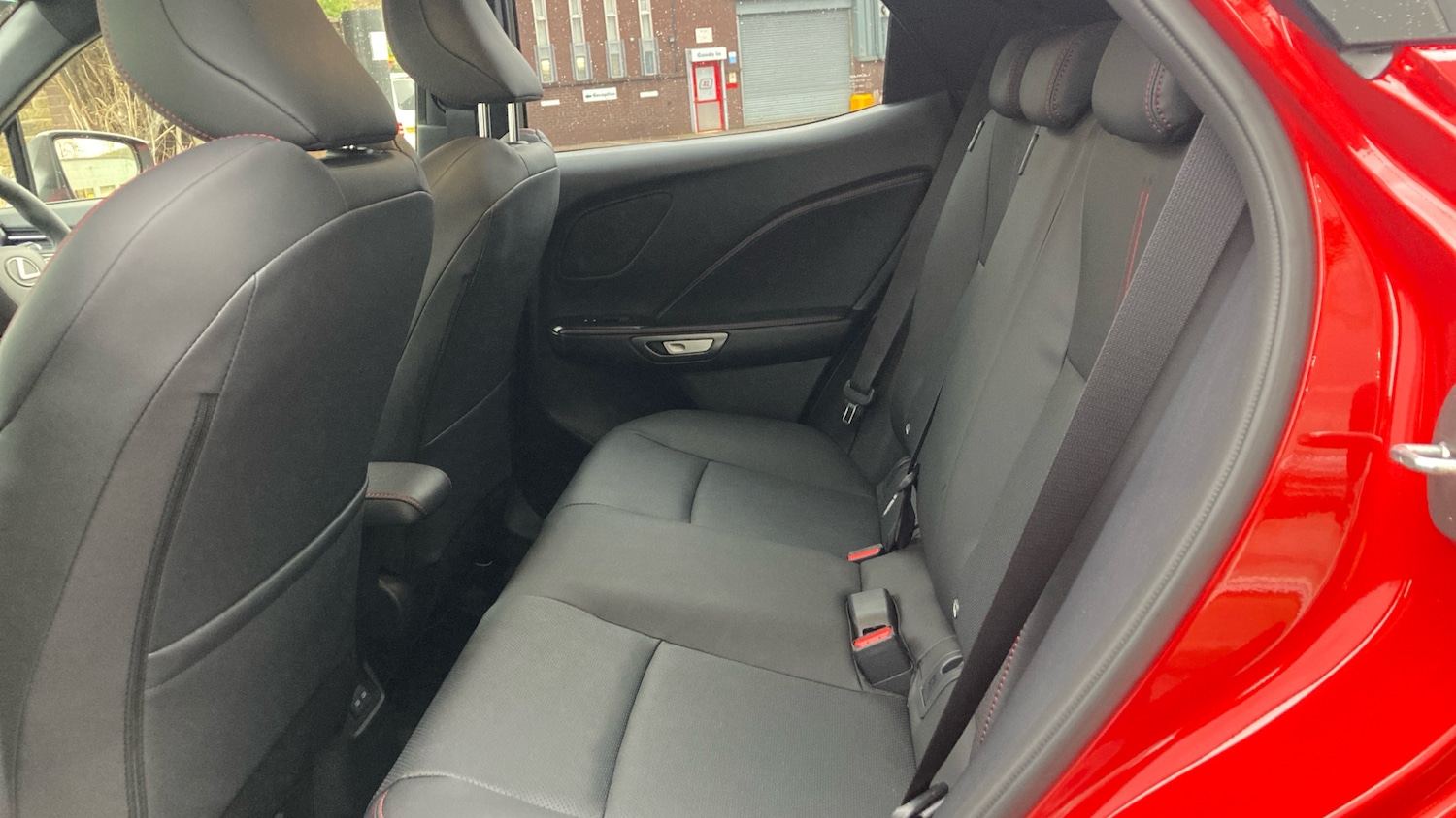 Used Lexus LBX 2025 for sale - 76963191: Photo 16