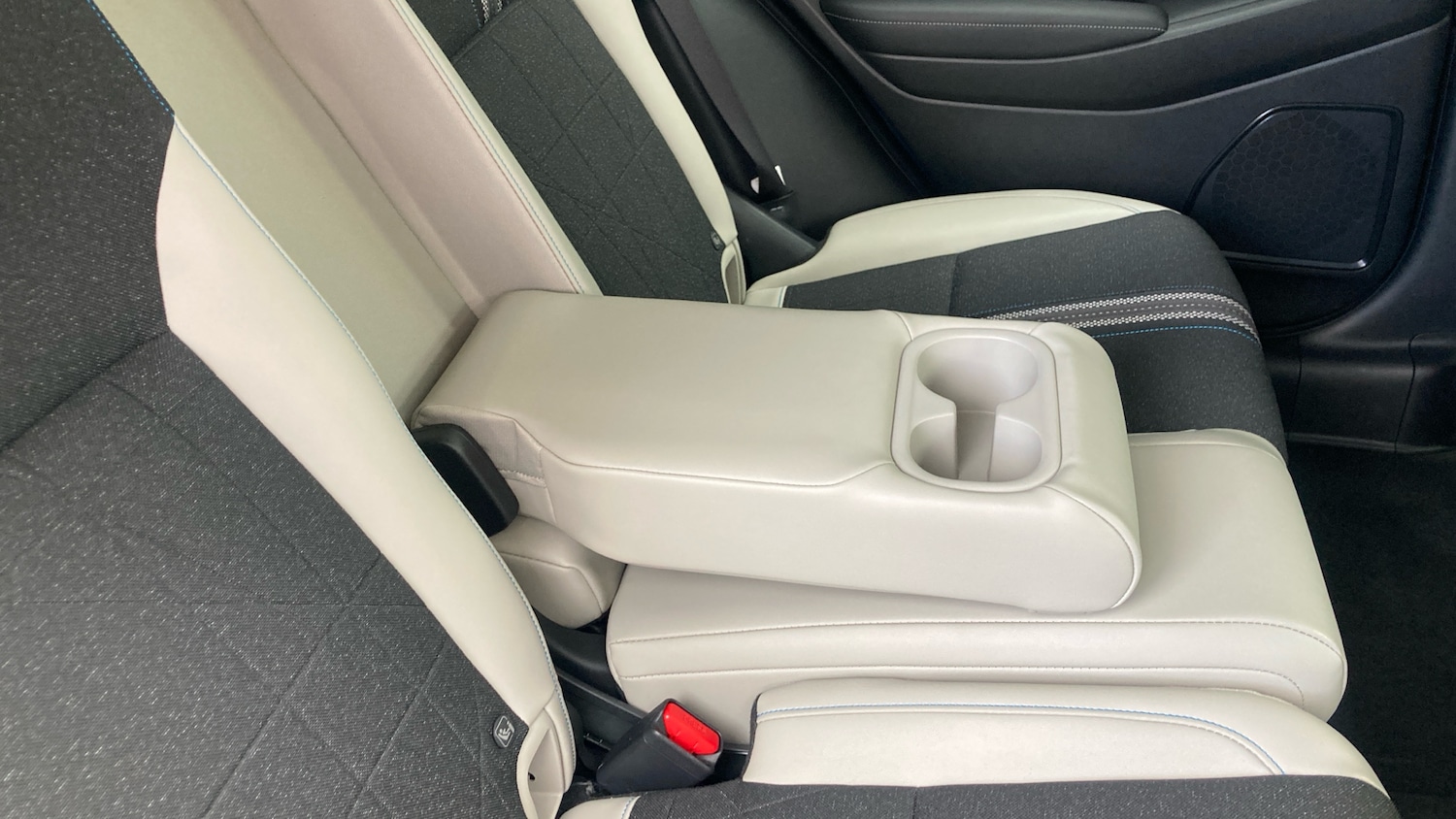 Used Honda HR-V 2024 for sale - 75996736: Photo 40