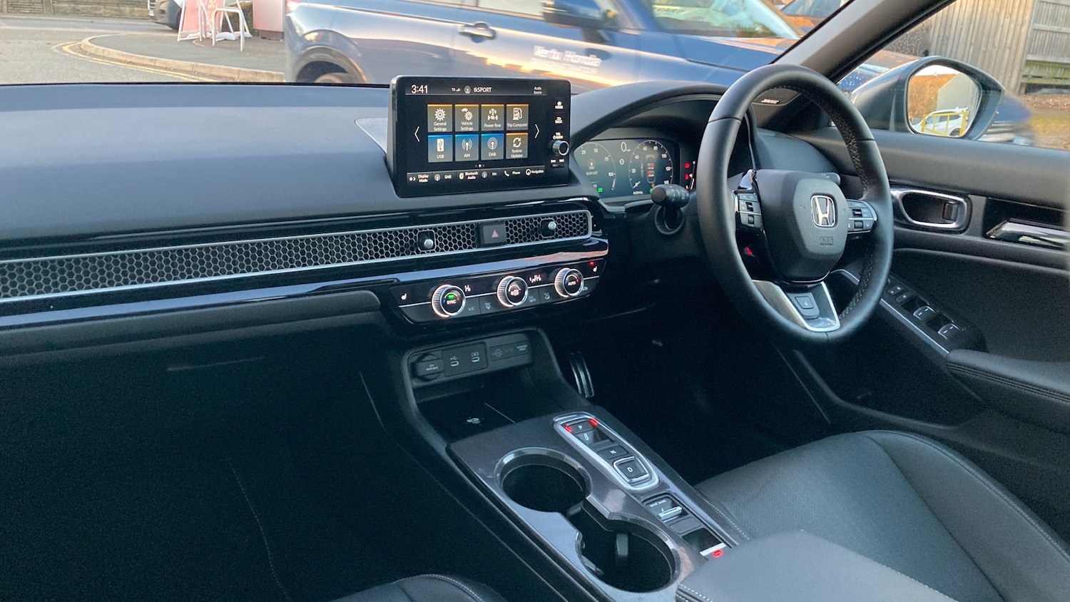 Used Honda Civic 2025 for sale - 76541710: Photo 2