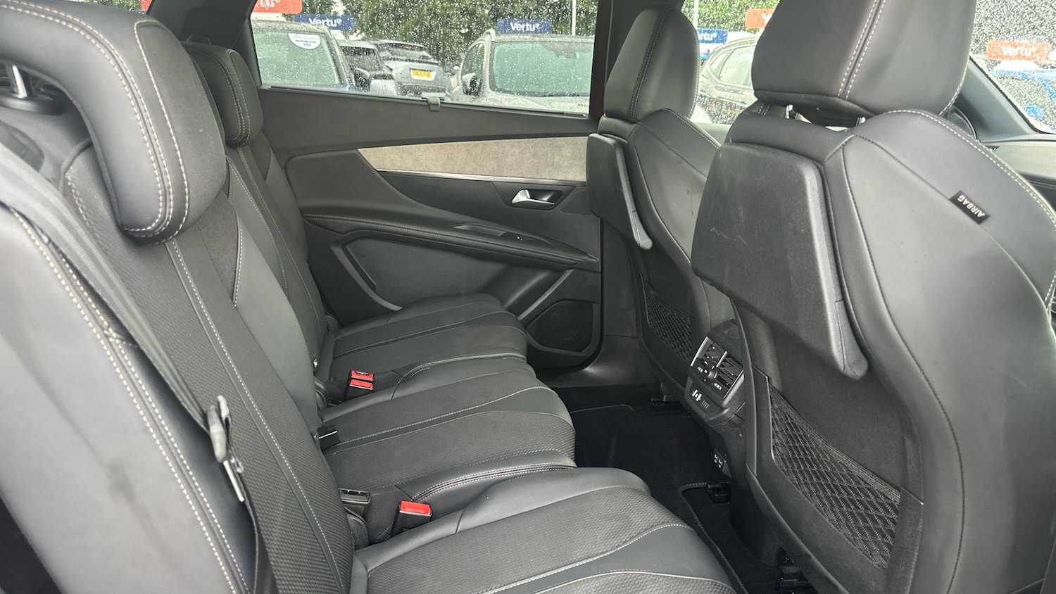 Used Peugeot 5008 2022 for sale - 76340465: Photo 16