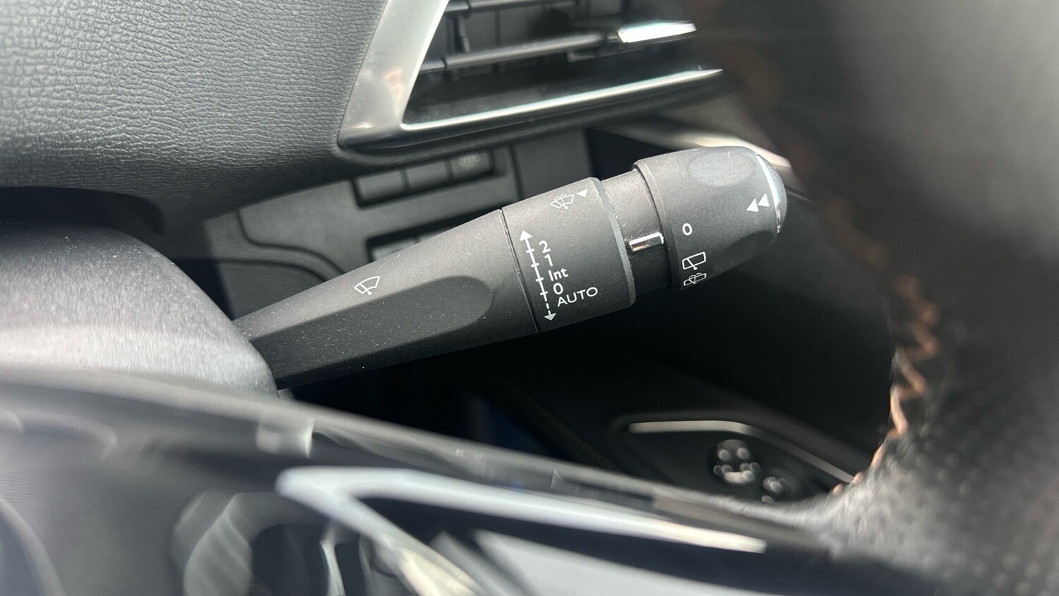 Used Peugeot 5008 2022 for sale - 76340465: Photo 25