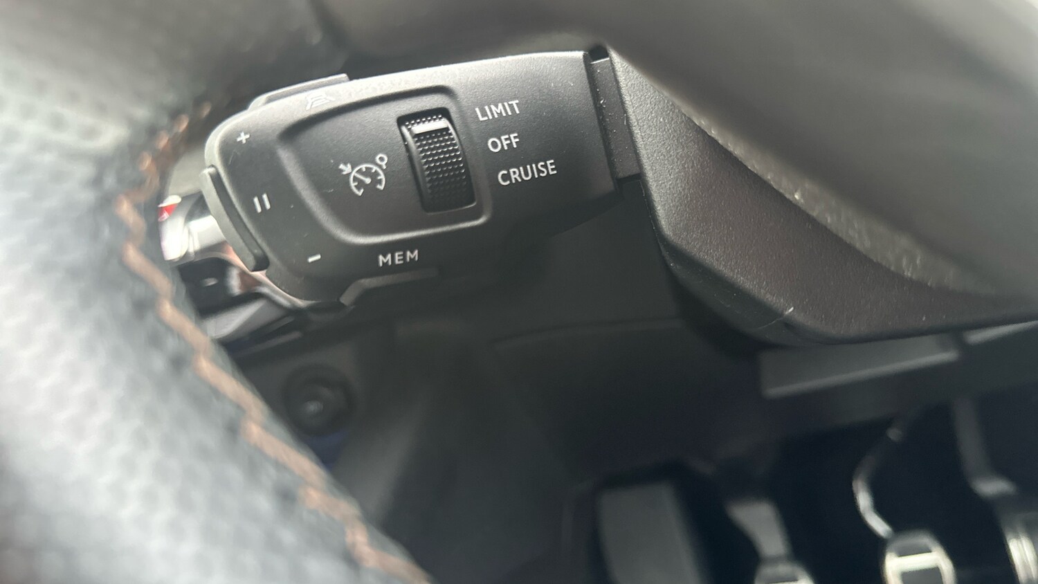 Used Peugeot 5008 2022 for sale - 76340465: Photo 27