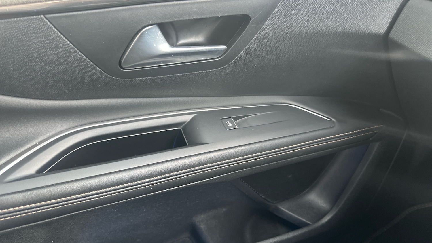 Used Peugeot 5008 2022 for sale - 76340465: Photo 31