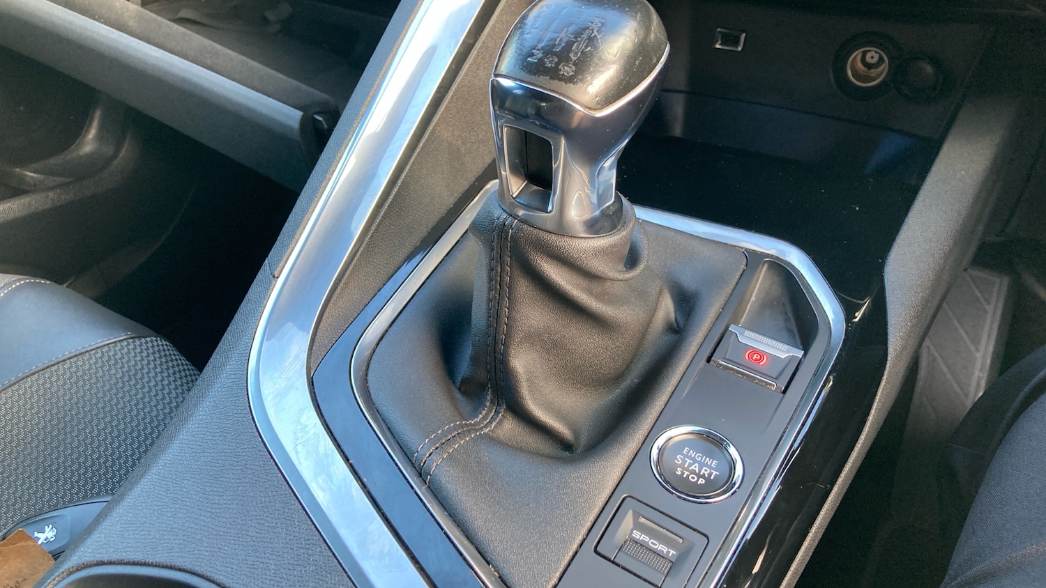 Used Peugeot 5008 2022 for sale - 76340465: Photo 45