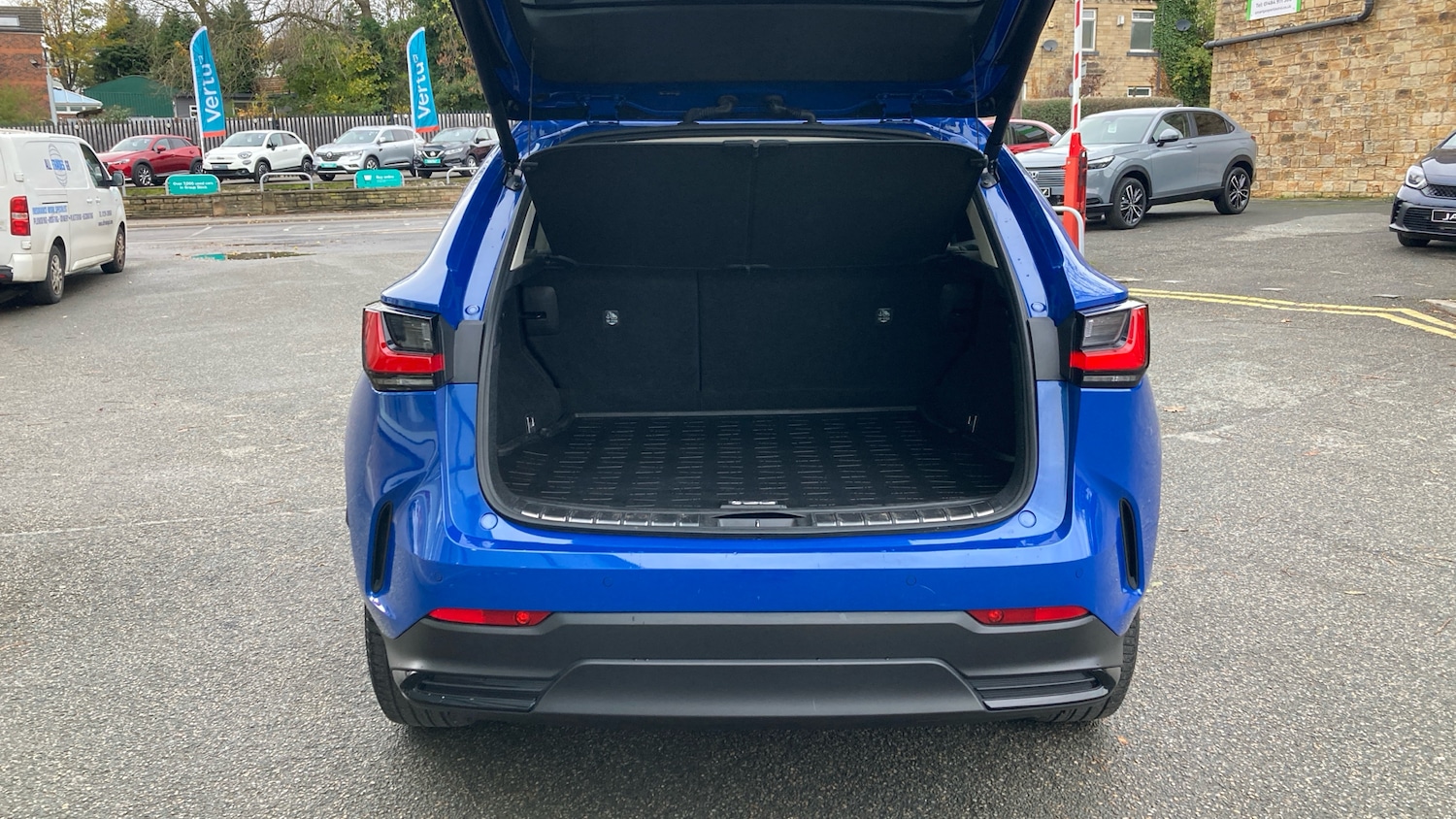 Used Lexus NX 2023 for sale - 76492102: Photo 4