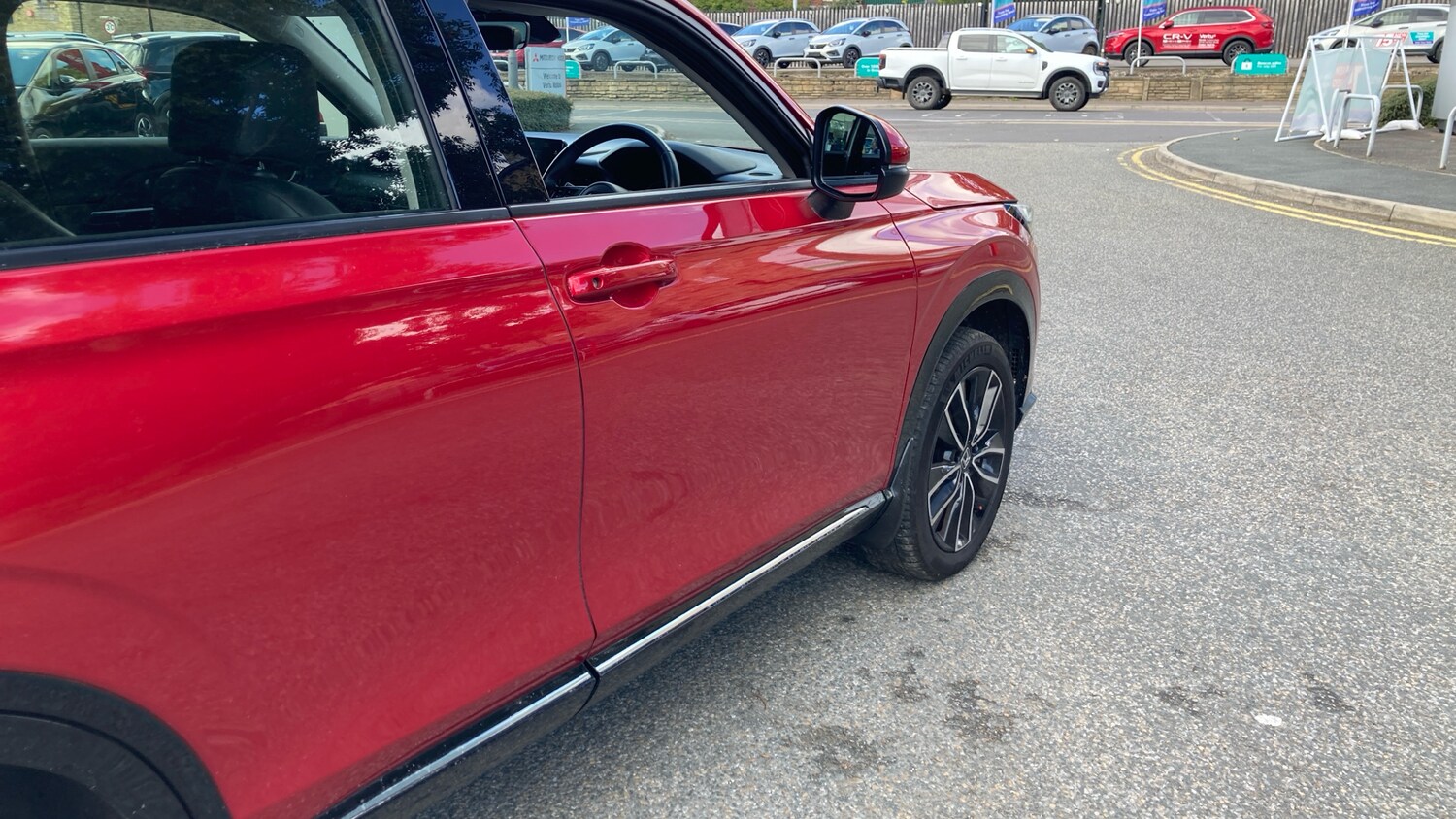 Used Honda HR-V 2023 for sale - 76115726: Photo 30