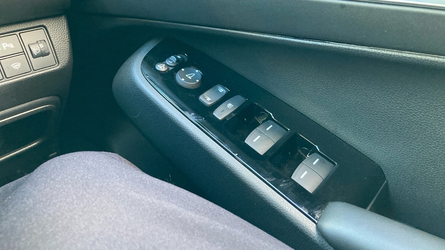 Used Honda HR-V 2023 for sale - 76115726: Photo 38