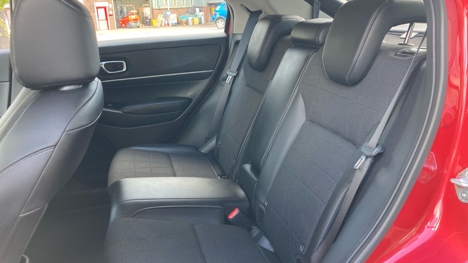 Used Honda HR-V 2023 for sale - 76115726: Photo 8