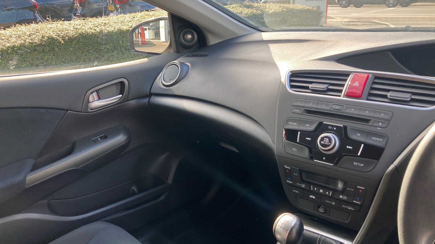Used Honda Civic 2015 for sale - 76065937: Photo 14