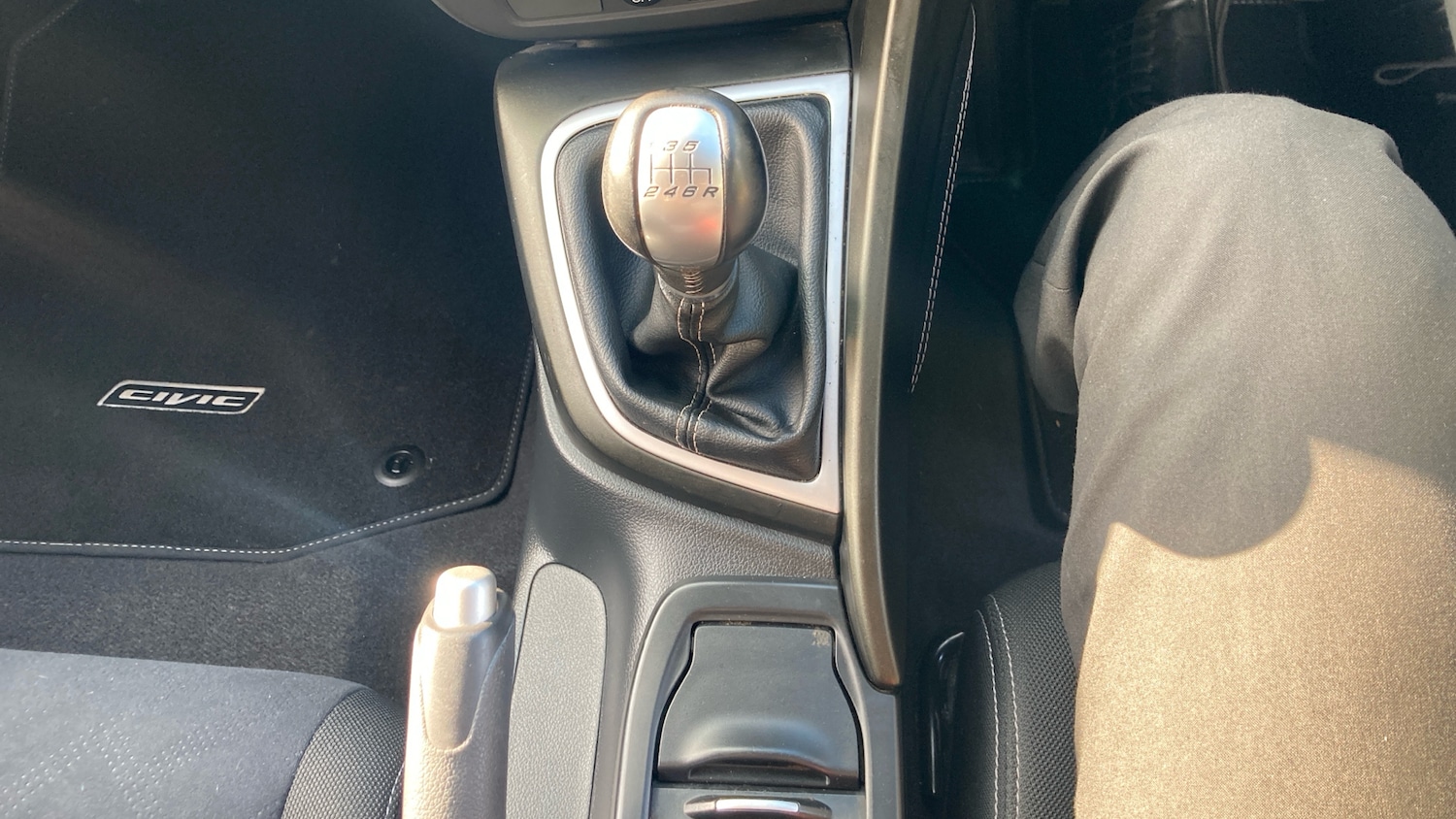 Used Honda Civic 2015 for sale - 76065937: Photo 24