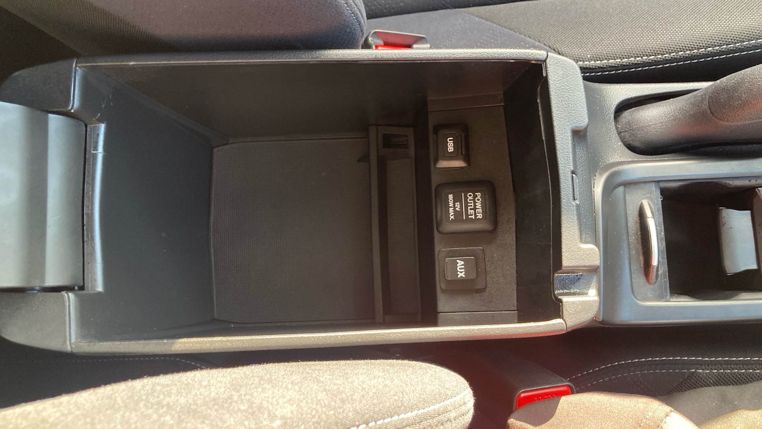 Used Honda Civic 2015 for sale - 76065937: Photo 26