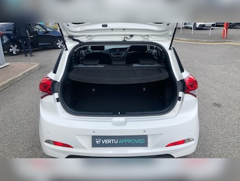 Used Hyundai i20 2017 for sale - 75263658: Photo