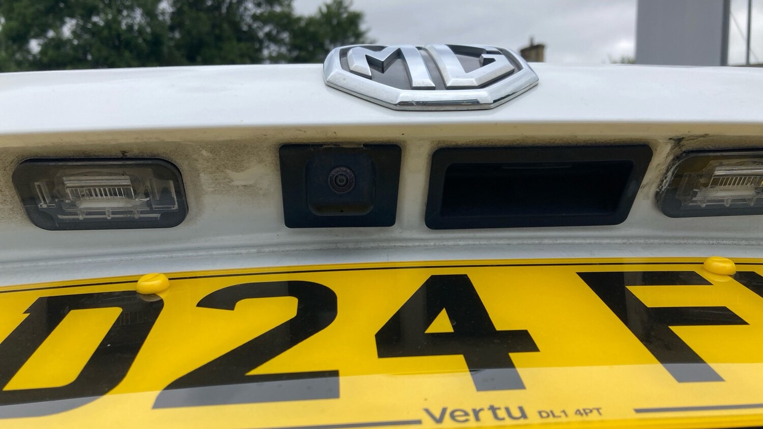 Vehicle 27