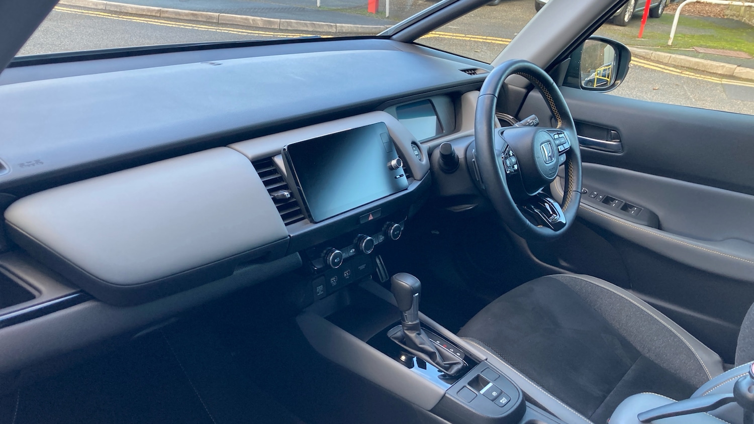 Used Honda Jazz 2024 for sale - 77033321: Photo 2