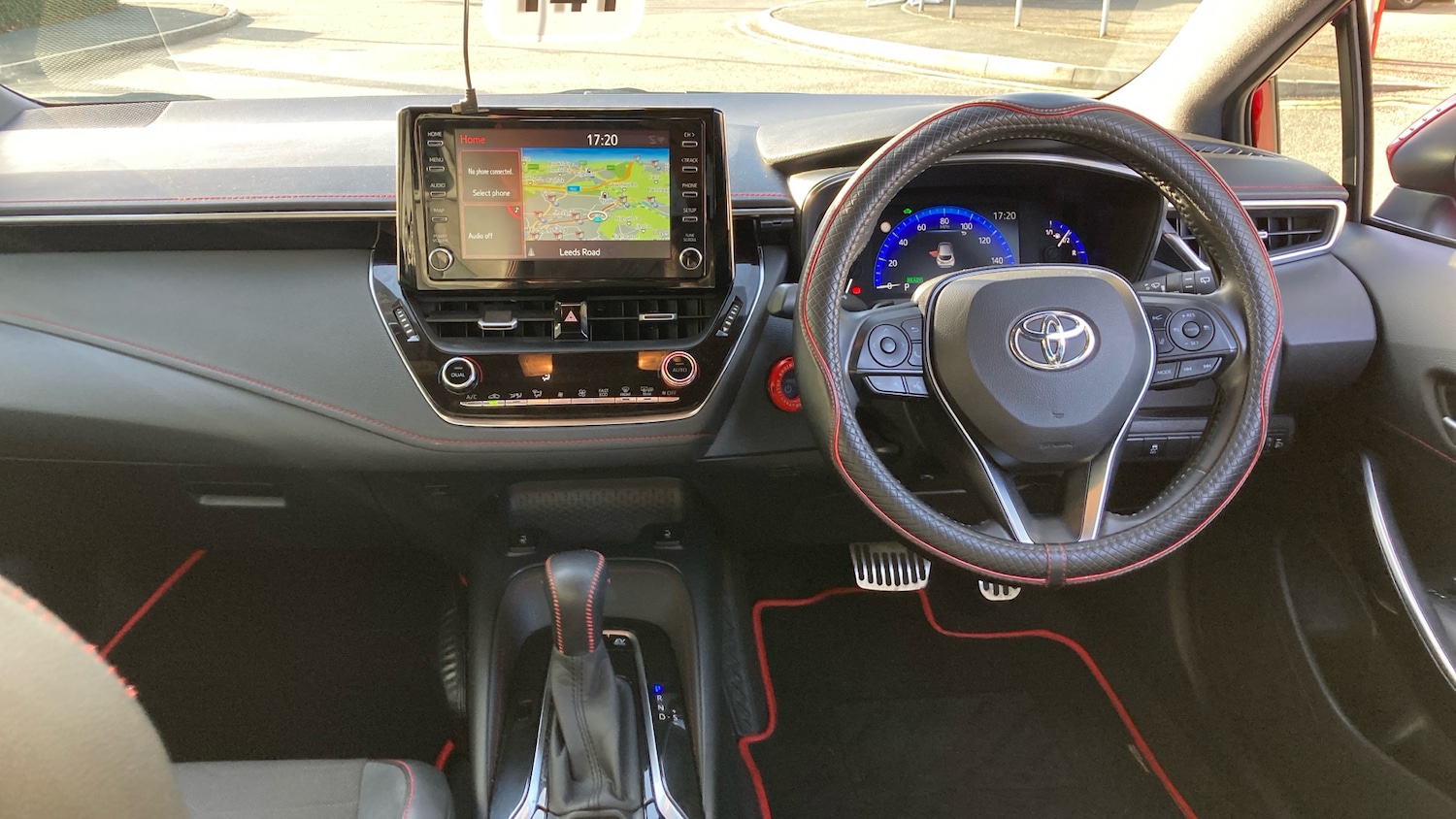 Used Toyota Corolla 2019 for sale - 76114178: Photo 10
