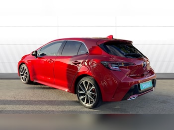 Used Toyota Corolla 2019 for sale - 76114178: Photo 2