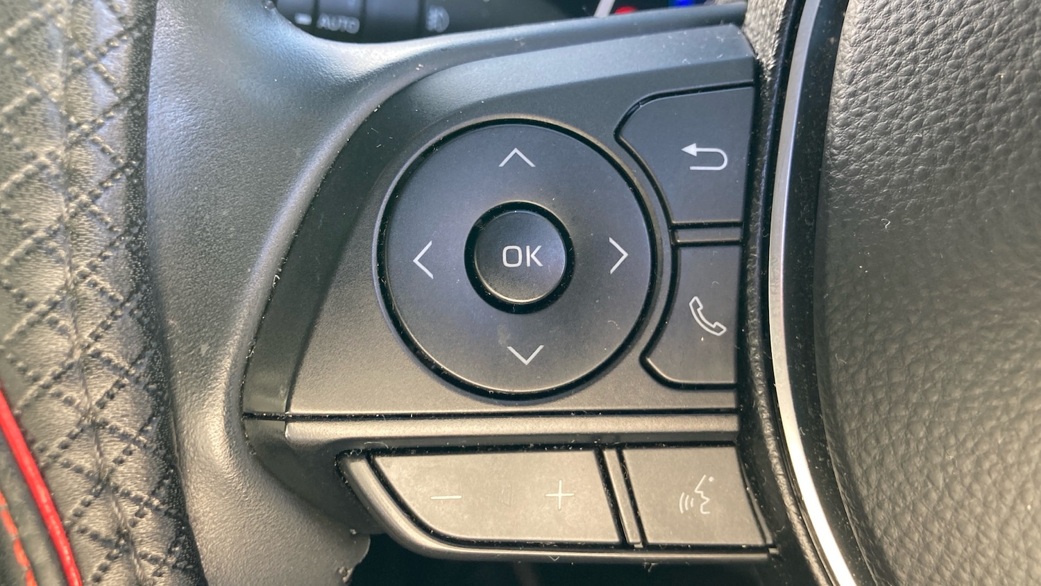 Used Toyota Corolla 2019 for sale - 76114178: Photo 34