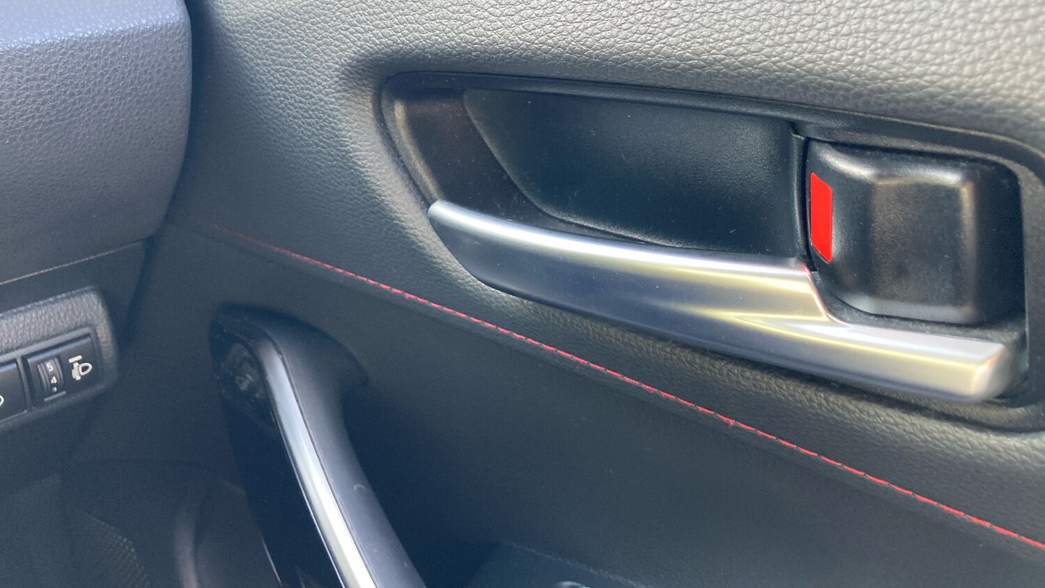Used Toyota Corolla 2019 for sale - 76114178: Photo 38
