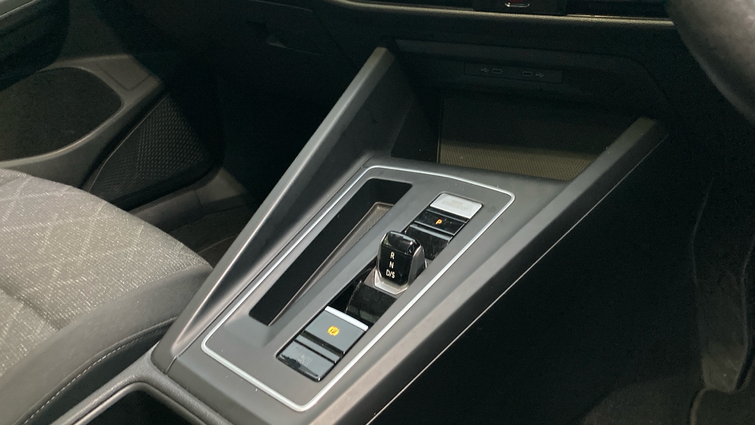 Used Volkswagen Golf 2020 for sale - 77591875: Photo 13