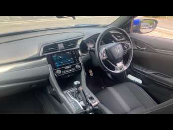 Used Honda Civic 2018 for sale - 74900392: Photo