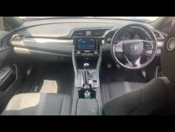Used Honda Civic 2018 for sale - 74900392: Photo