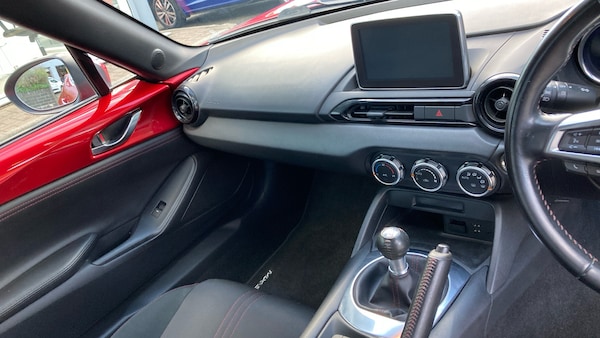 Used Mazda MX-5 2015 for sale - 76234544: Photo 14