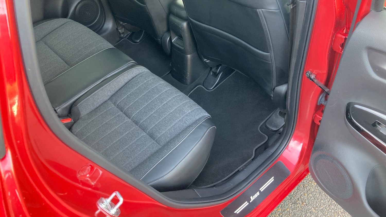 Used Honda Jazz 2020 for sale - 76722721: Photo 17