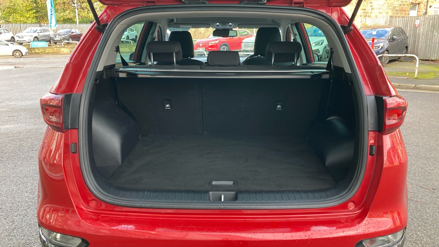 Used Kia Sportage 2018 for sale - 76637576: Photo 28