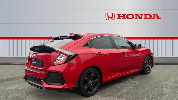 Used Honda Civic 2018 for sale - 76198076: Photo 12