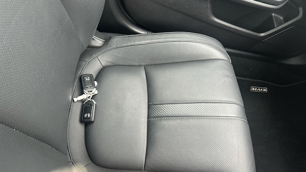 Used Honda Civic 2018 for sale - 76198076: Photo 19