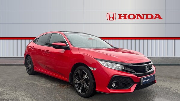 Used Honda Civic 2018 for sale - 76198076: Photo 1