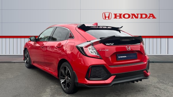 Used Honda Civic 2018 for sale - 76198076: Photo 3