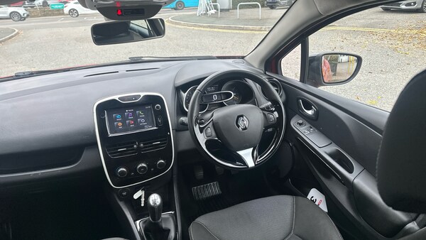 Used Renault Clio 2015 for sale - 76281067: Photo 11