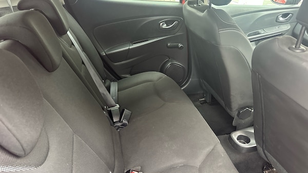 Used Renault Clio 2015 for sale - 76281067: Photo 31
