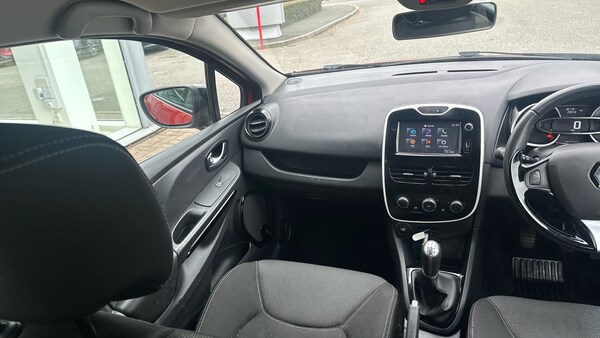 Used Renault Clio 2015 for sale - 76281067: Photo 33