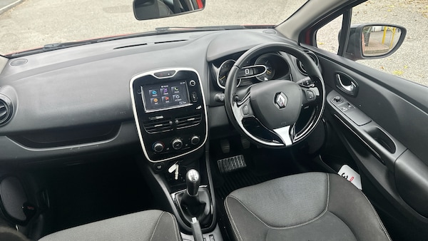 Used Renault Clio 2015 for sale - 76281067: Photo 9