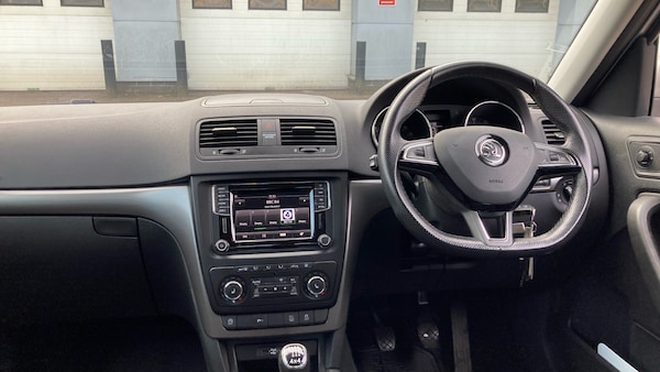 Used Skoda Yeti 2017 for sale - 76234600: Photo 10