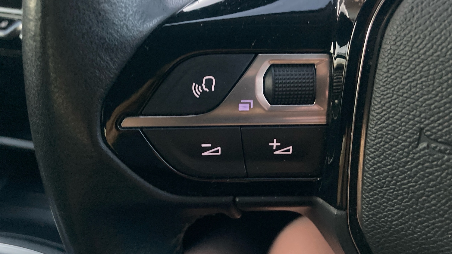 Used Peugeot 208 2020 for sale - 76818725: Photo 26