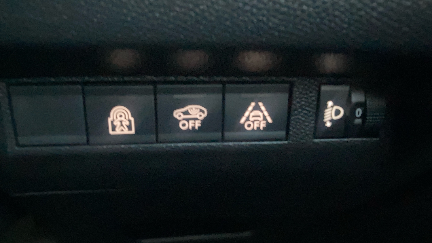 Used Peugeot 208 2020 for sale - 76818725: Photo 32