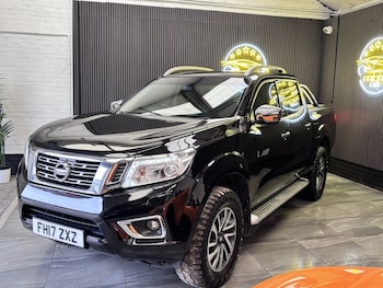 Used Nissan Navara 2017 for sale - 77521345: Photo