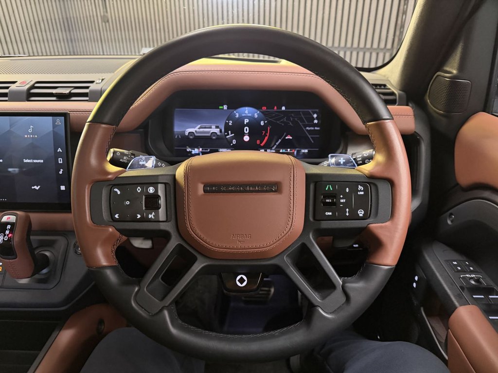 Used Land Rover Defender 2025 for sale - 78102705: Photo 14