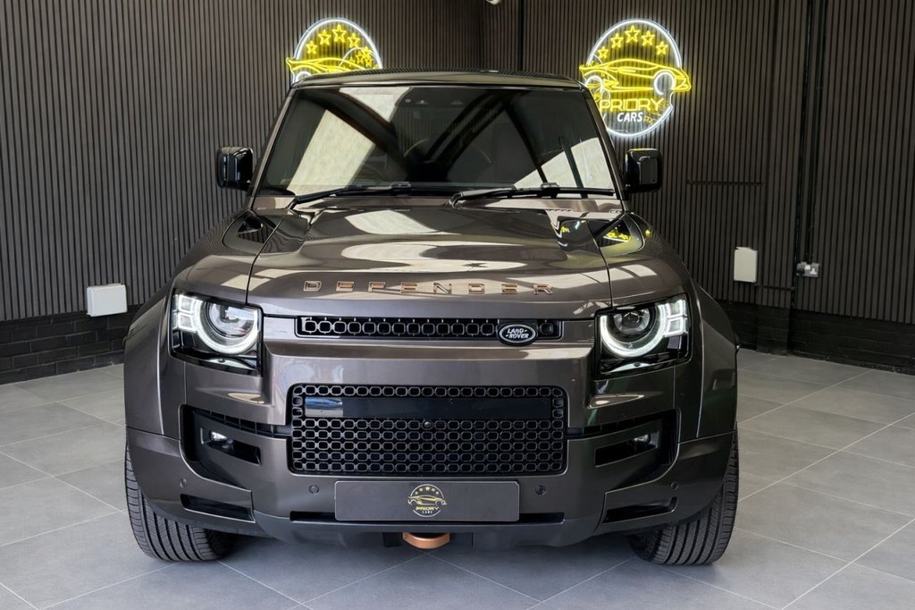 Used Land Rover Defender 2025 for sale - 78102705: Photo 4