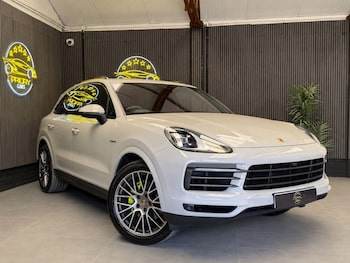 Used Porsche Cayenne 2023 for sale - 78682500: Photo