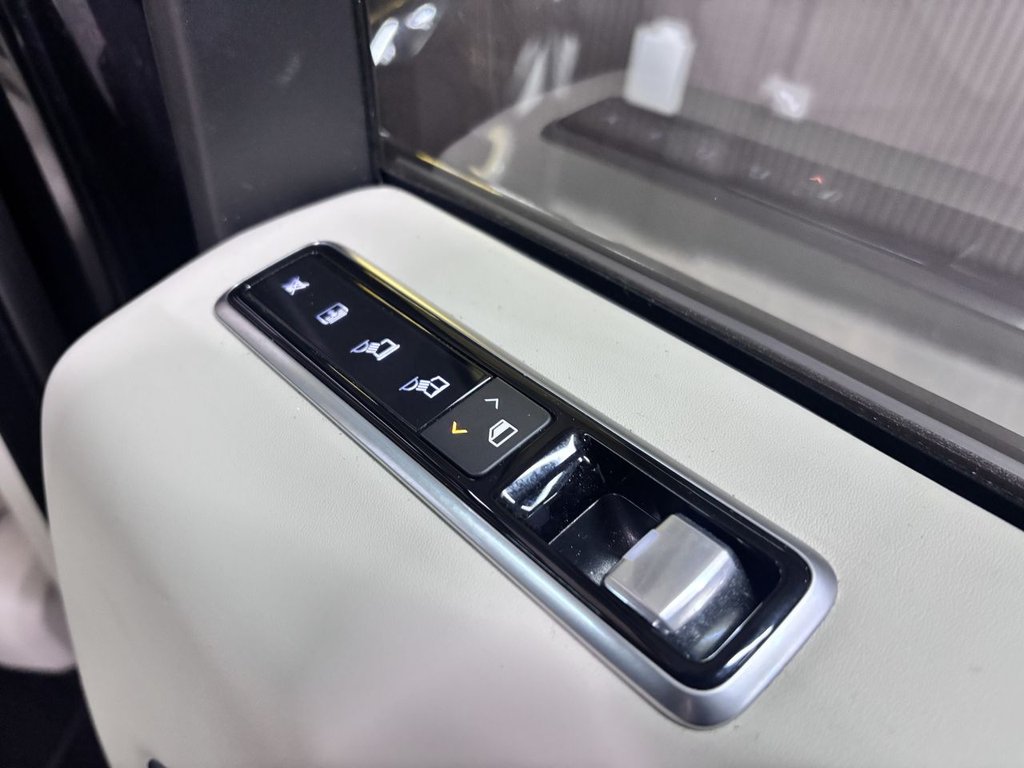 Used Land Rover Range Rover 2020 for sale - 77384170: Photo 16