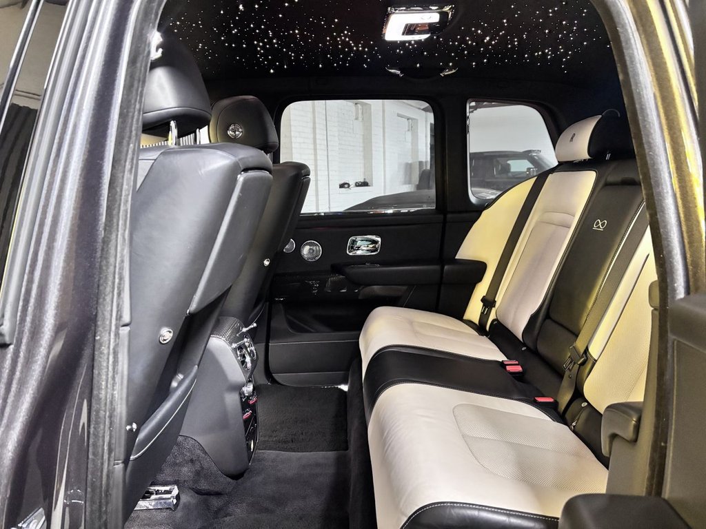 Used Rolls-Royce Cullinan 2020 for sale - 77226879: Photo 15